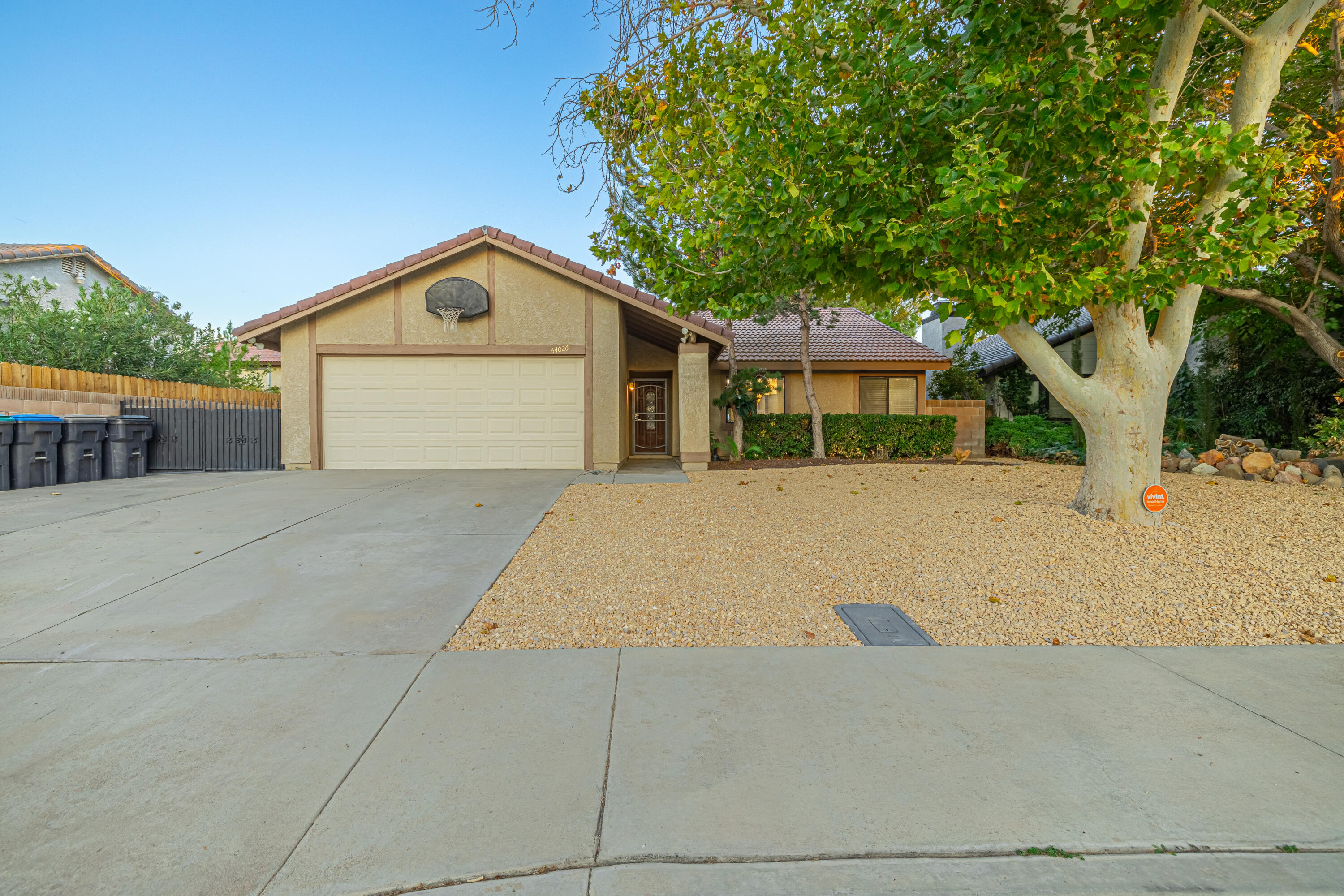 44026 Fine Street Lancaster, CA 93536 - Photo 41 of 43 JE5A9466-HDR