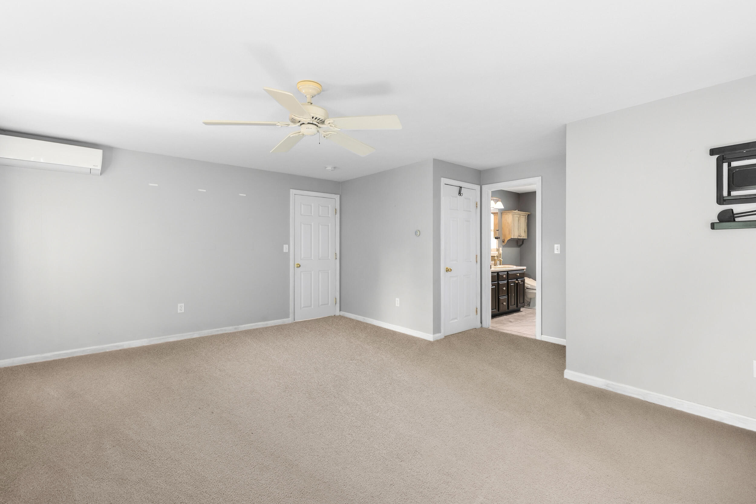 4 Sofia Road Saco, ME 04072 - Photo 21 of 52 Primary Bedroom