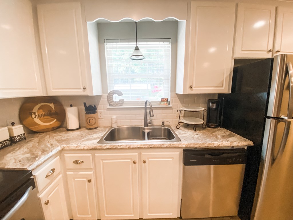 1823 McCollough Road Slocomb, AL 36375 - Photo 5 of 23