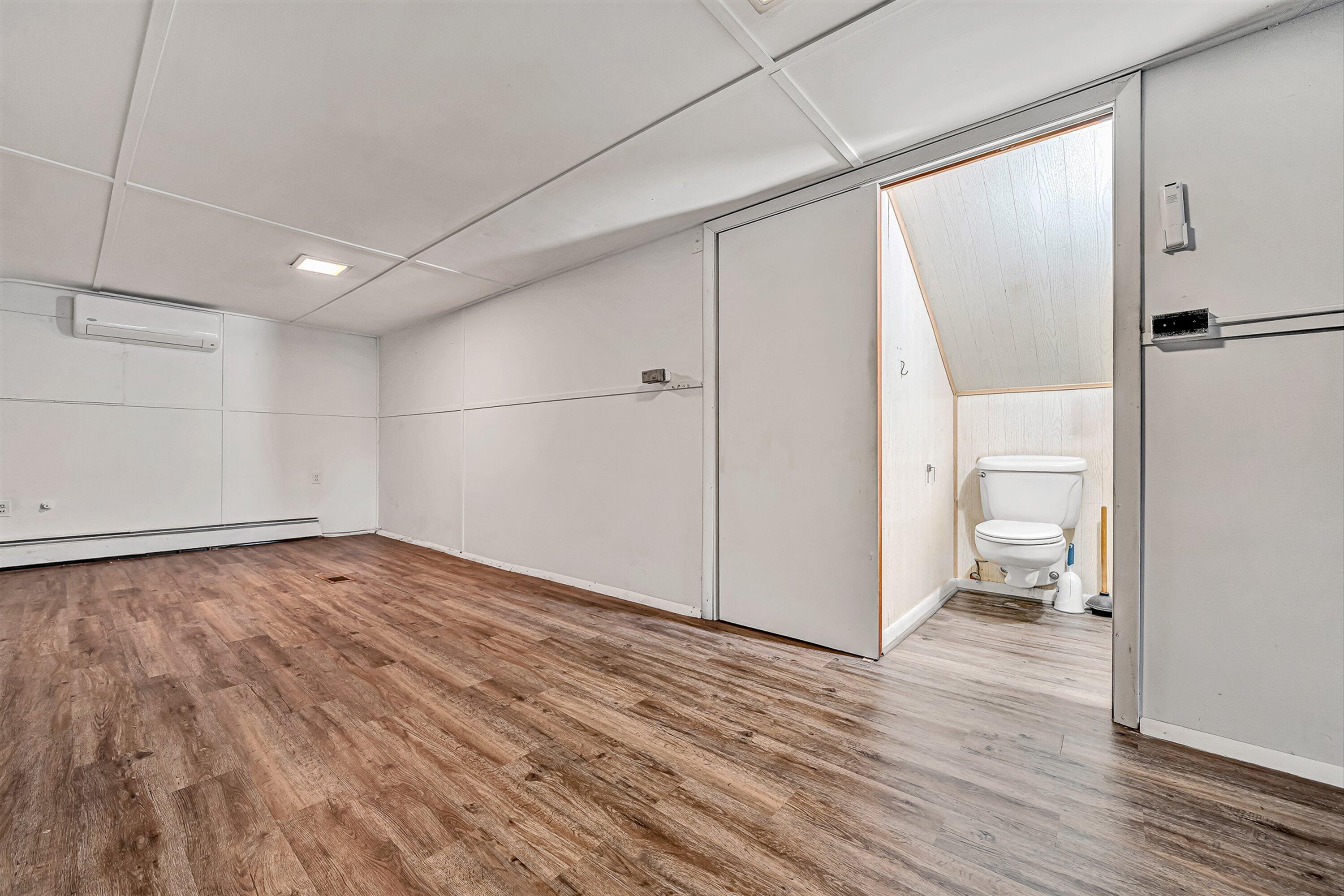 2362 West Riverside Drive Salem, VA 24153 - Photo 24 of 37 24-VM-04851