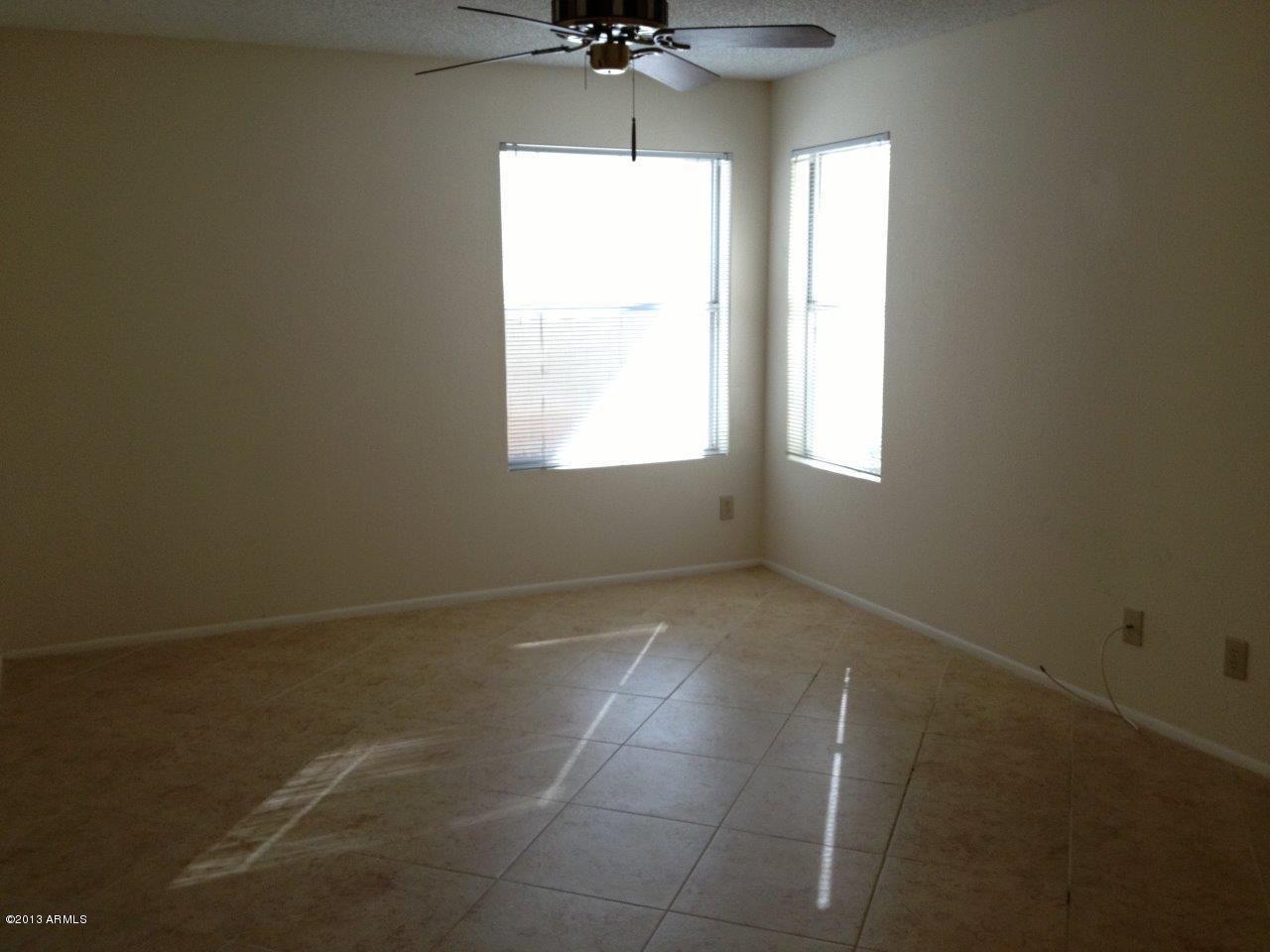 4342 East Corral Road Phoenix, AZ 85044 - Photo 6 of 15 IMG_0328