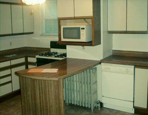 669 Mifflin Road Pittsburgh, PA 15207 - Photo 2 of 8 Gallery Image 2