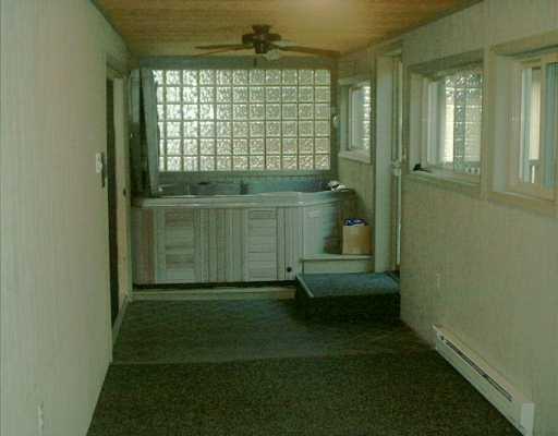 669 Mifflin Road Pittsburgh, PA 15207 - Photo 5 of 8 Gallery Image 5