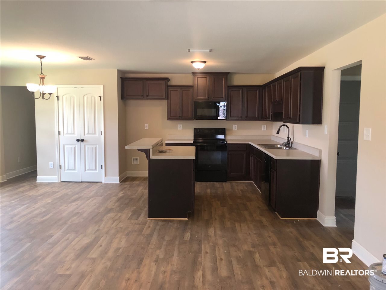 18810 Explorer Drive Loxley, AL 36551 - Photo 3 of 6