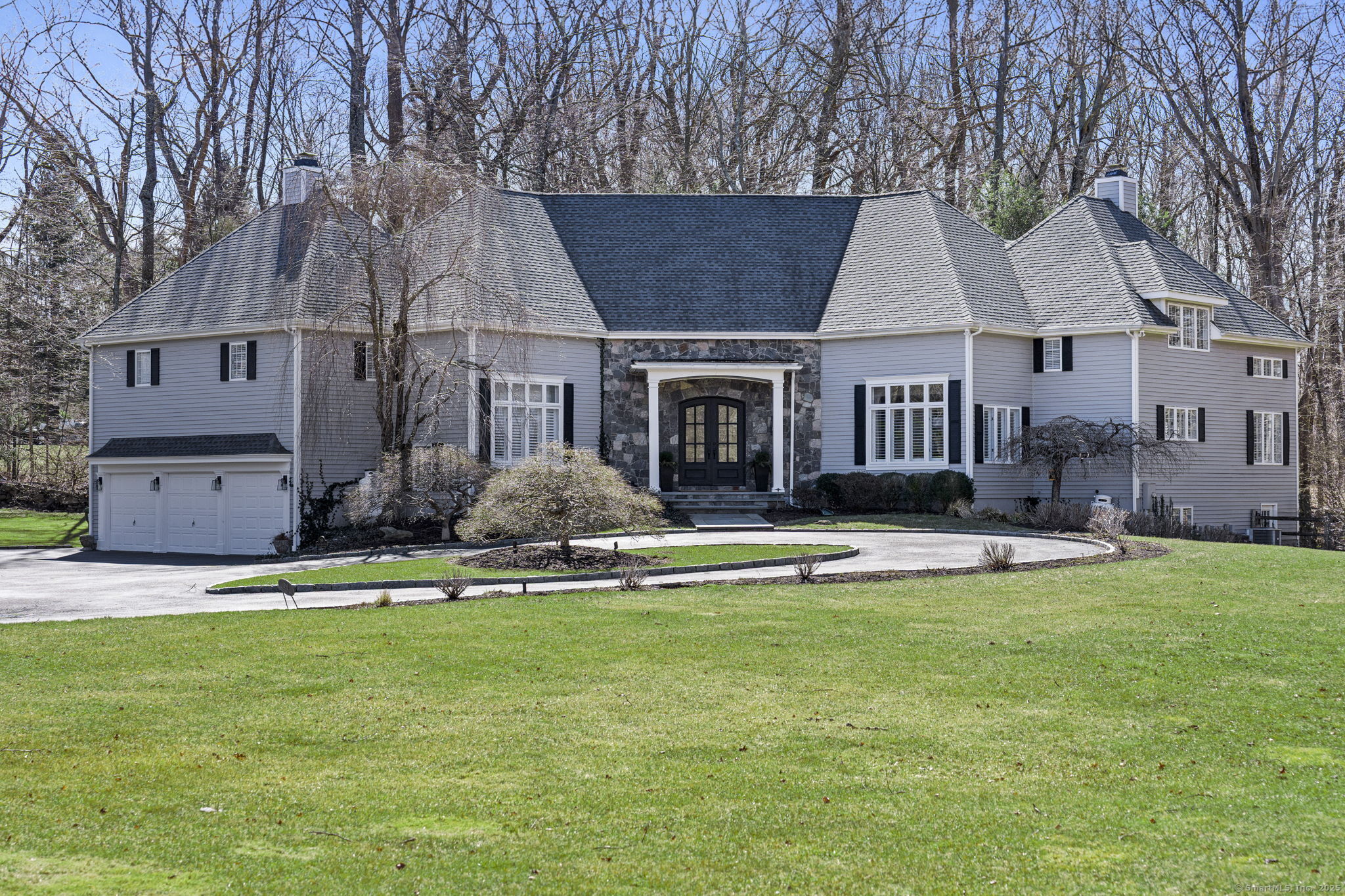 295 Smith Ridge Road New Canaan, CT 06840 - Photo 1 of 1
