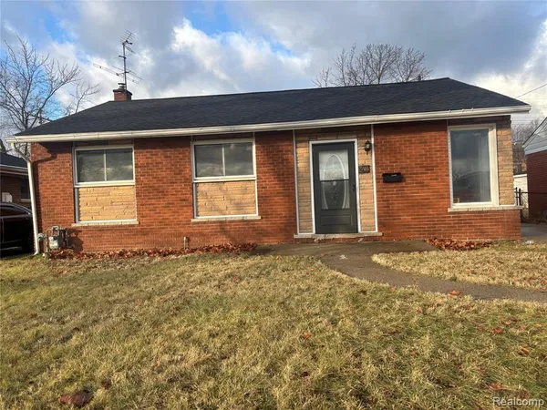 $1,400 | 1636 Kenwood Street, Inkster, MI 48141