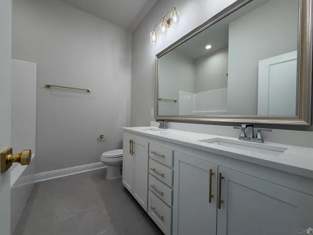 $449,700 | 224 Fosters Way, Thibodaux, LA 70301