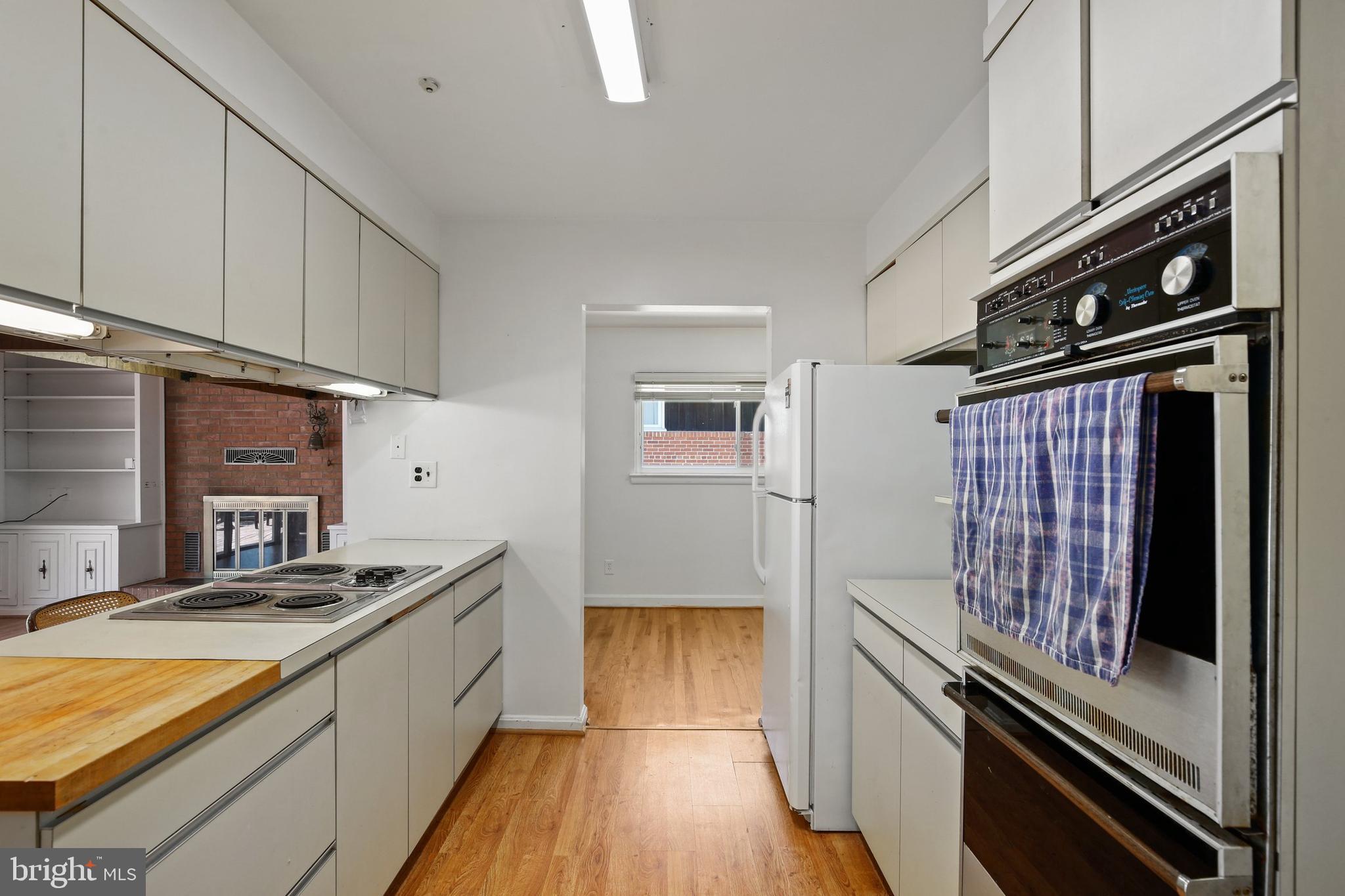 2210 Reedie Drive Silver Spring, MD 20902 - Photo 15 of 45