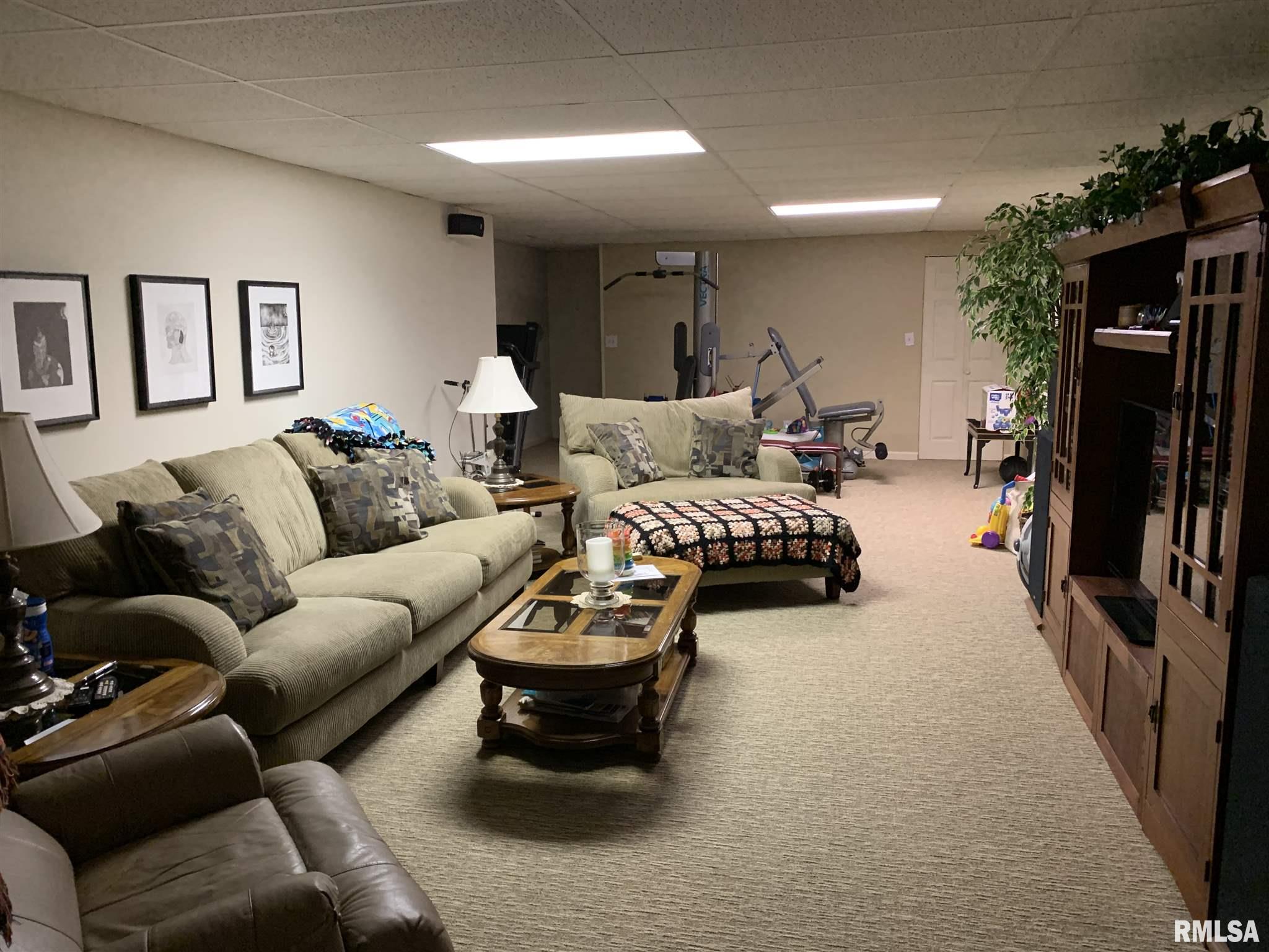 2 Fair Oaks Street Springfield, IL 62704 - Photo 29 of 33 Gallery Image 29