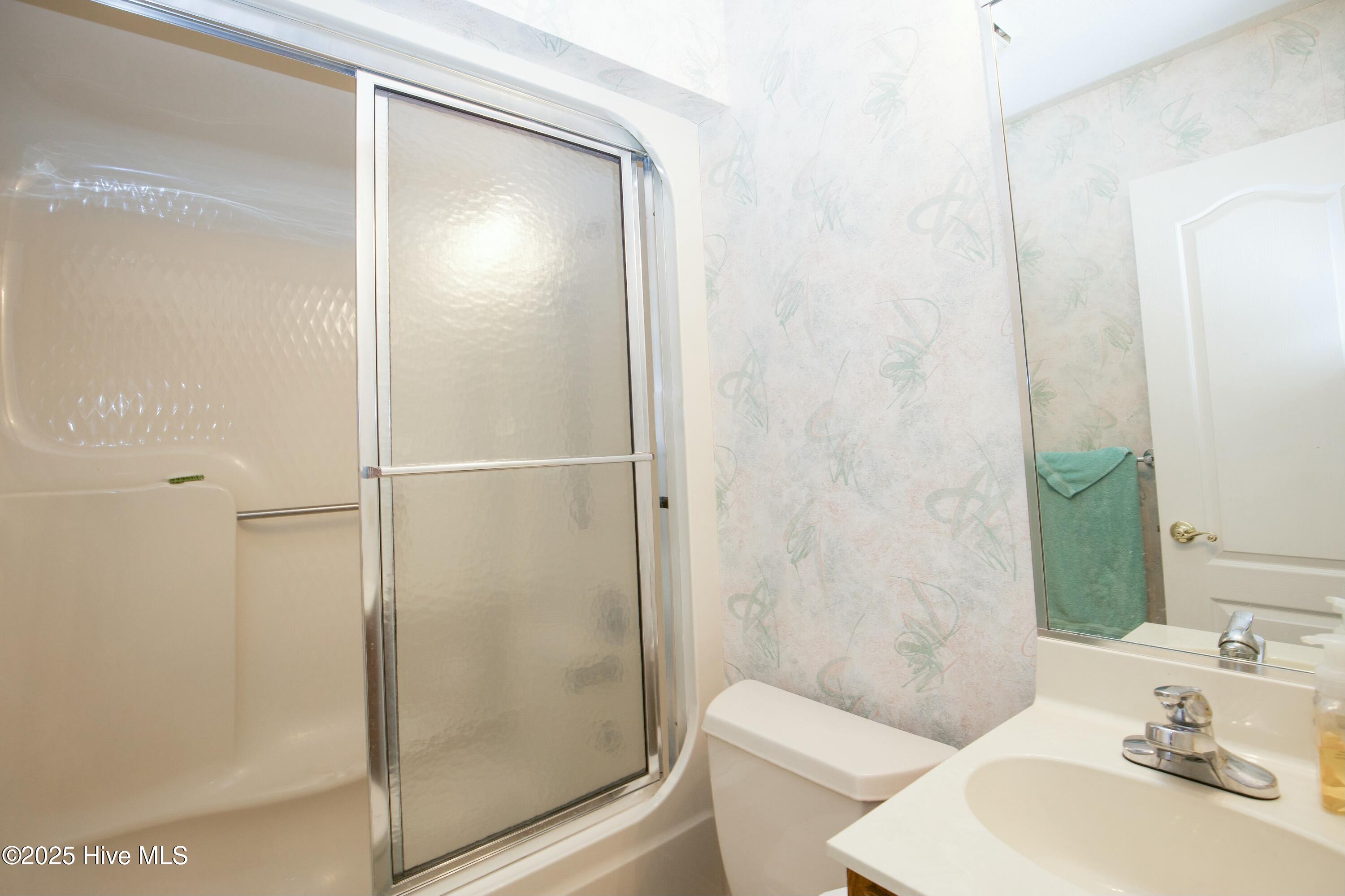 12 Lochdon Court Pinehurst, NC 28374 - Photo 38 of 65 Bonus Room Bath