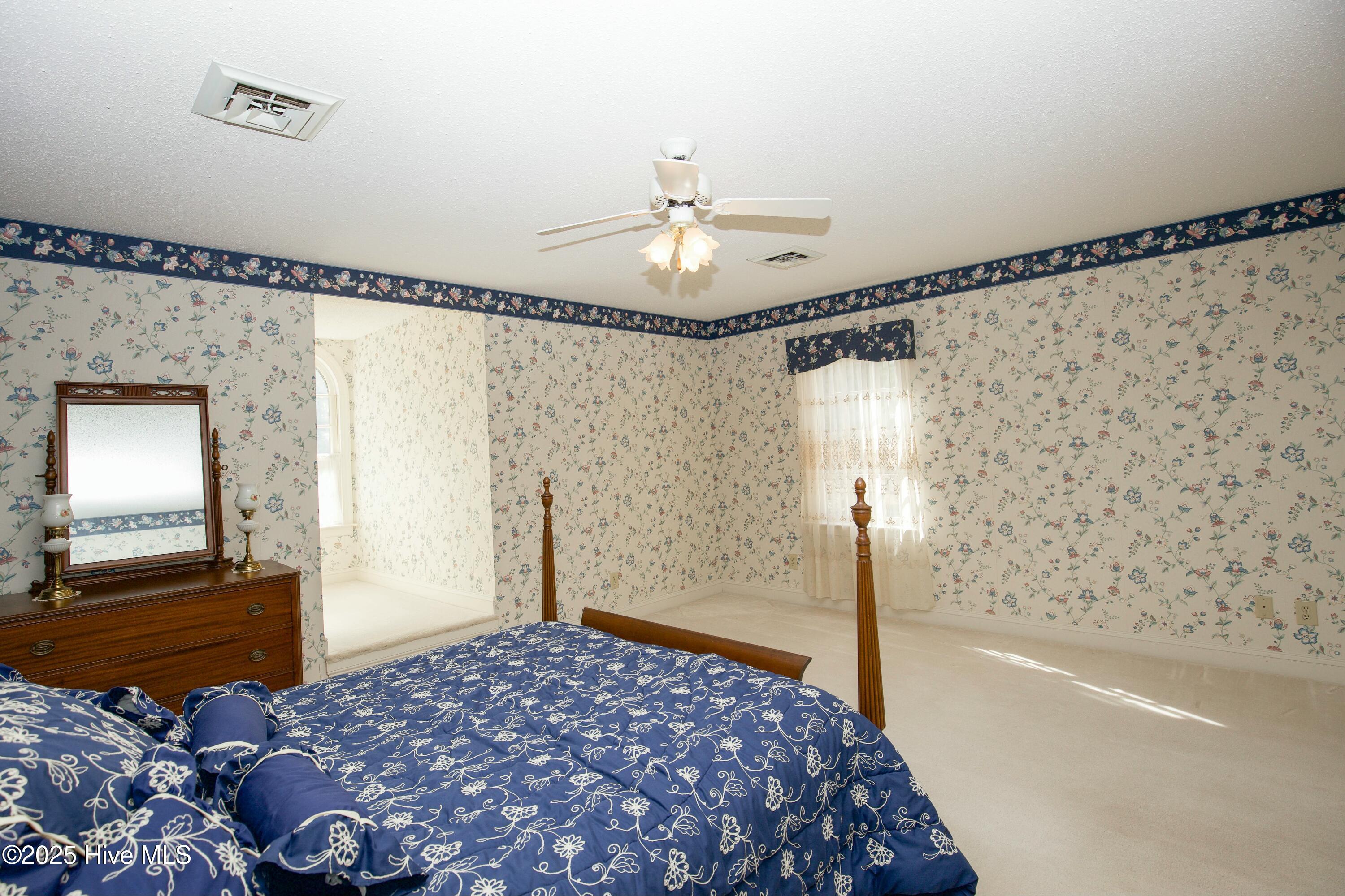 12 Lochdon Court Pinehurst, NC 28374 - Photo 47 of 65 Guest bedroom-Up