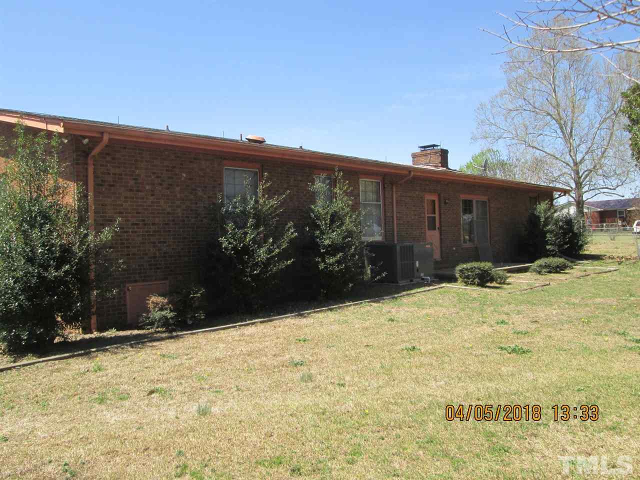 2550 Hollerin Road Dunn, NC 28334 - Photo 2 of 9