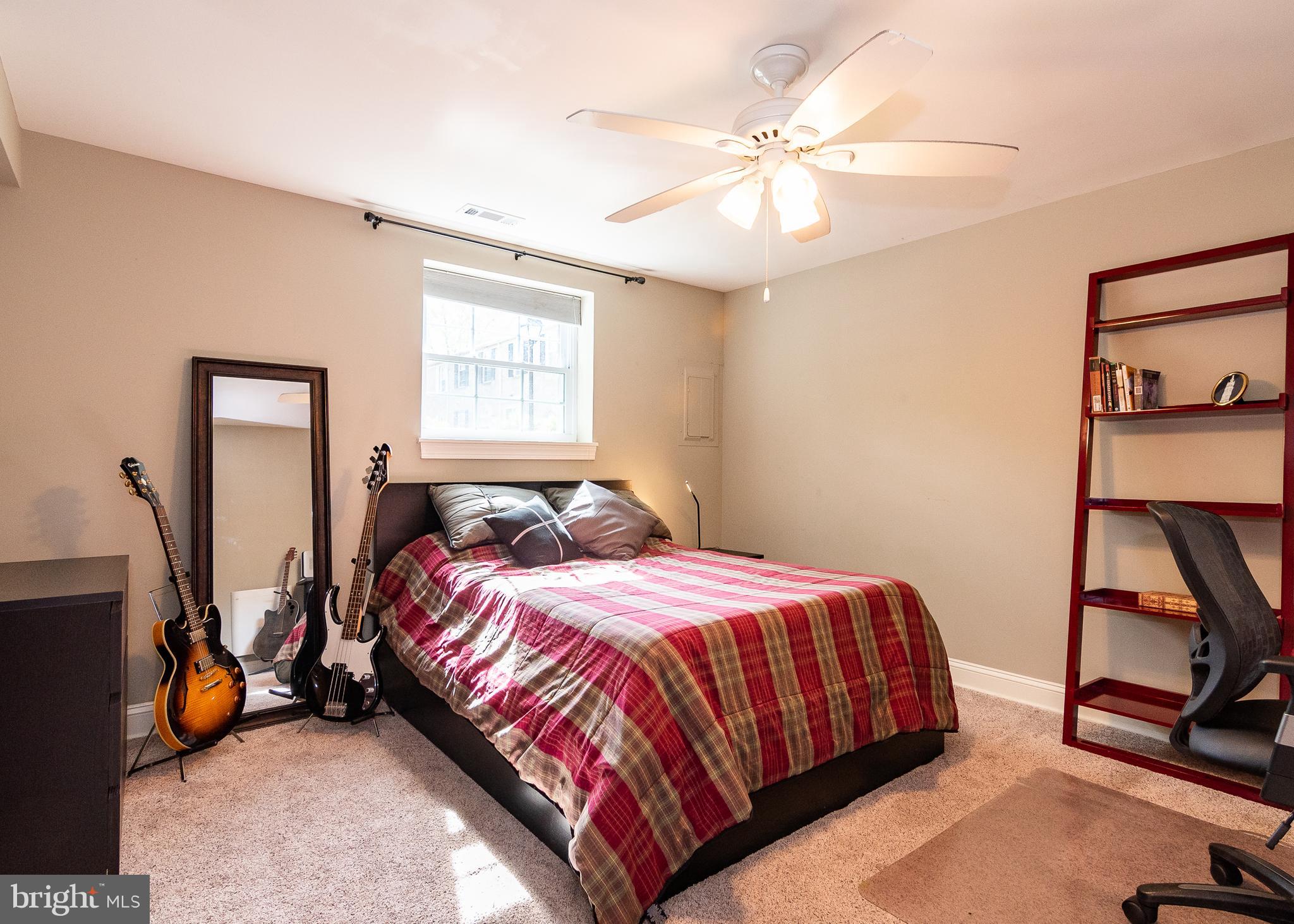 9721 Early Spring Way Columbia, MD 21046 - Photo 25 of 36 Bedroom 1