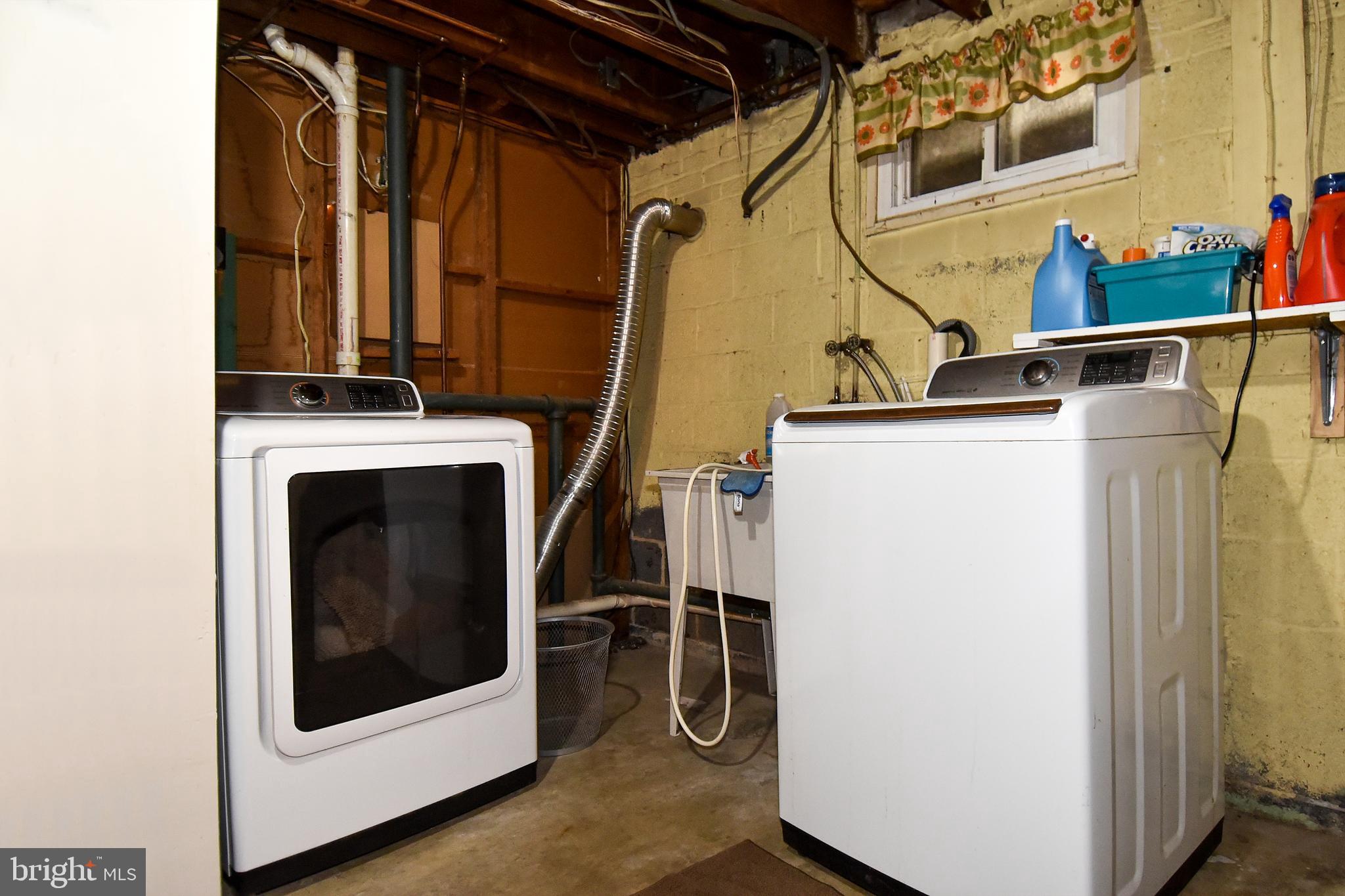 3531 Greenly Street Silver Spring, MD 20906 - Photo 26 of 34 Laundry