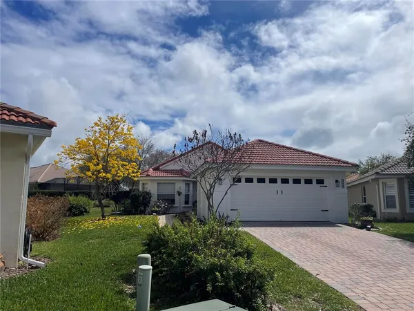 $325,000 | 319 Niblick Circle, Winter Haven, FL 33881