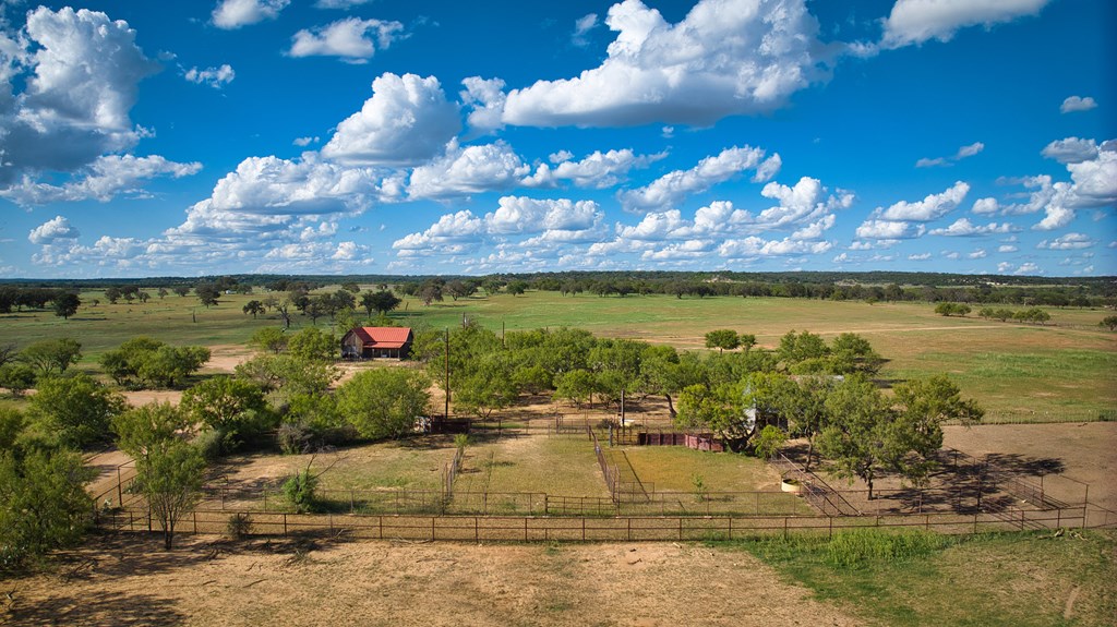 14354 Saline Community Road London, TX 76854 - Photo 20 of 25 Gallery Image 20