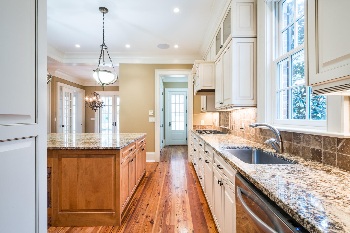 1754 Pierce Street Charleston, SC 29492 - Photo 8 of 54 1754Pierce-10