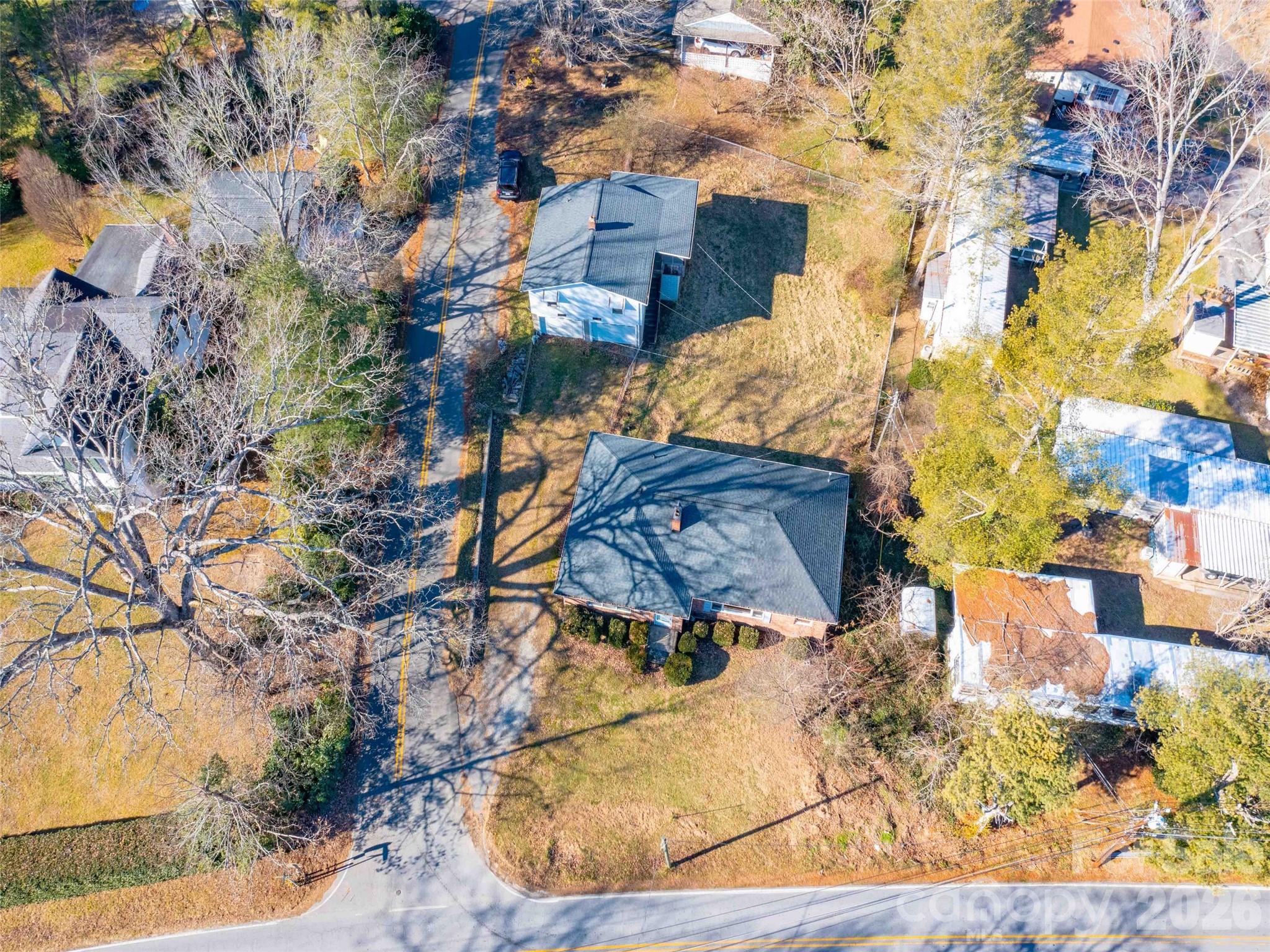 118 Rutledge Drive Hendersonville, NC 28739 - Photo 45 of 48 a view of outdoor space