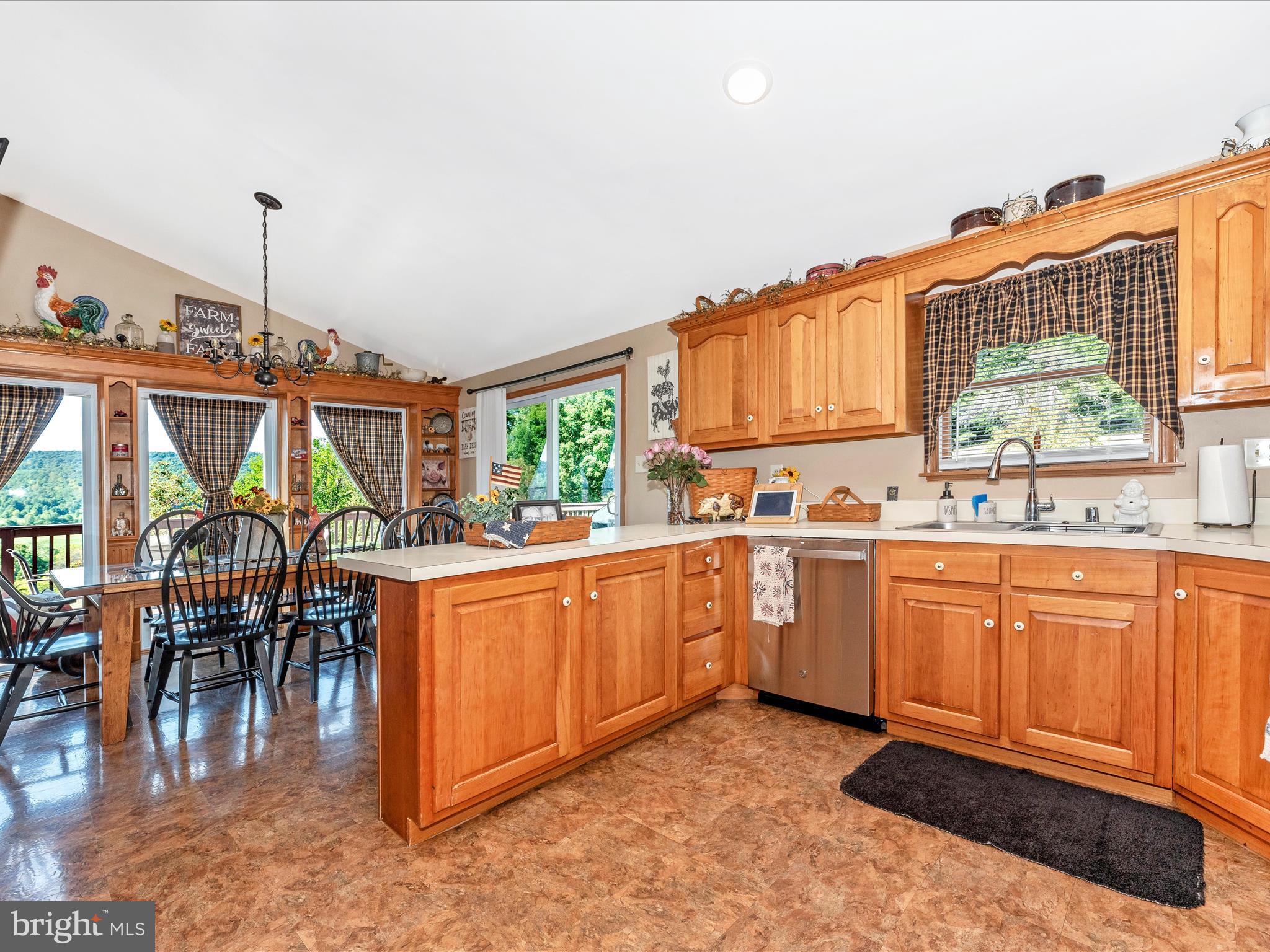 6320 Debold Road Sabillasville, MD 21780 - Photo 23 of 73 Kitchen