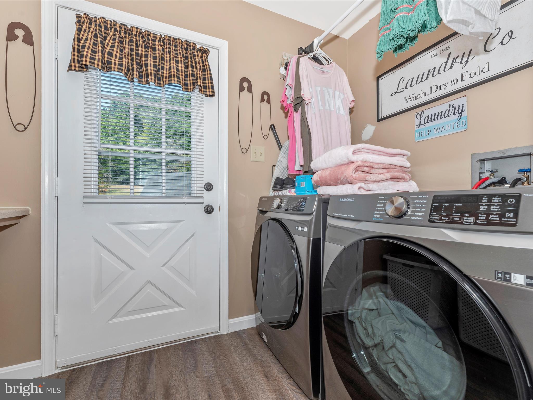 6320 Debold Road Sabillasville, MD 21780 - Photo 36 of 73 Main Level Bathroom/Laundry Room