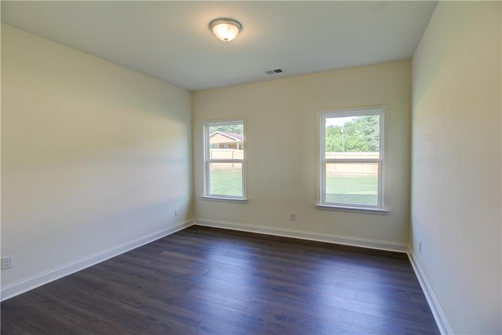 41 Woodland Road Covington, GA 30016 - Photo 17 of 37
