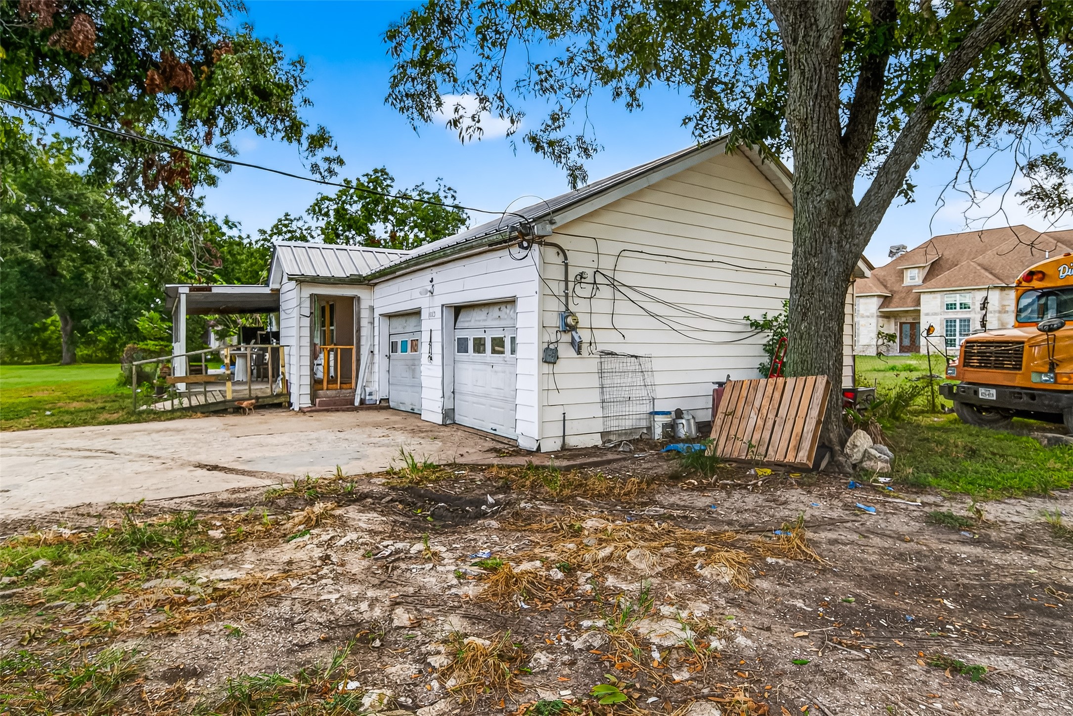 1013 Battlebell Road Highlands, TX 77562 - Photo 31 of 47 a view of a house with a yard