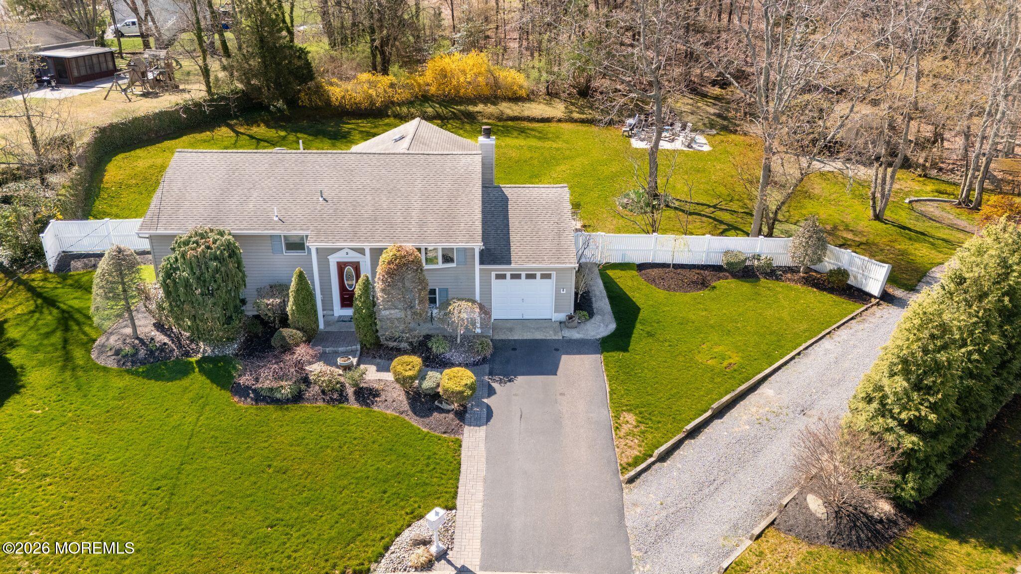 2 Darien Circle Howell, NJ 07731 - Photo 1 of 54 darien1