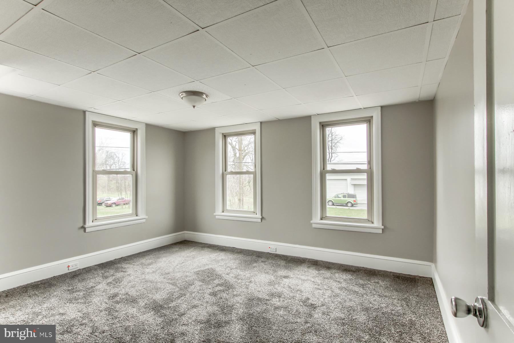 100 Greason Road Carlisle, PA 17015 - Photo 17 of 40 Gallery Image 17