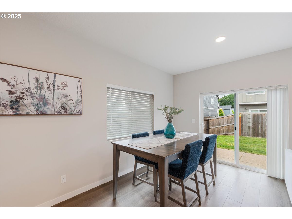 2856 South Nectarine Street Cornelius, OR 97113 - Photo 11 of 39