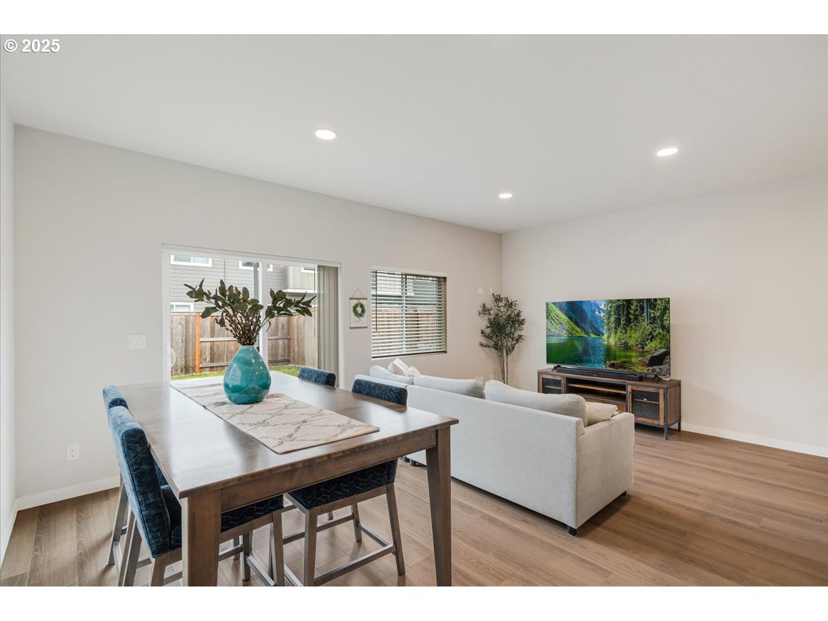 2856 South Nectarine Street Cornelius, OR 97113 - Photo 13 of 39