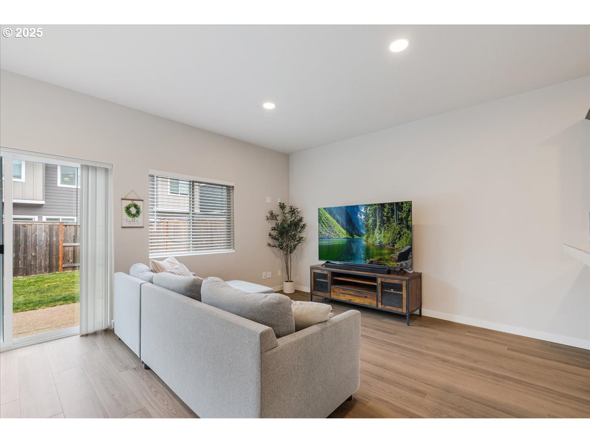2856 South Nectarine Street Cornelius, OR 97113 - Photo 14 of 39