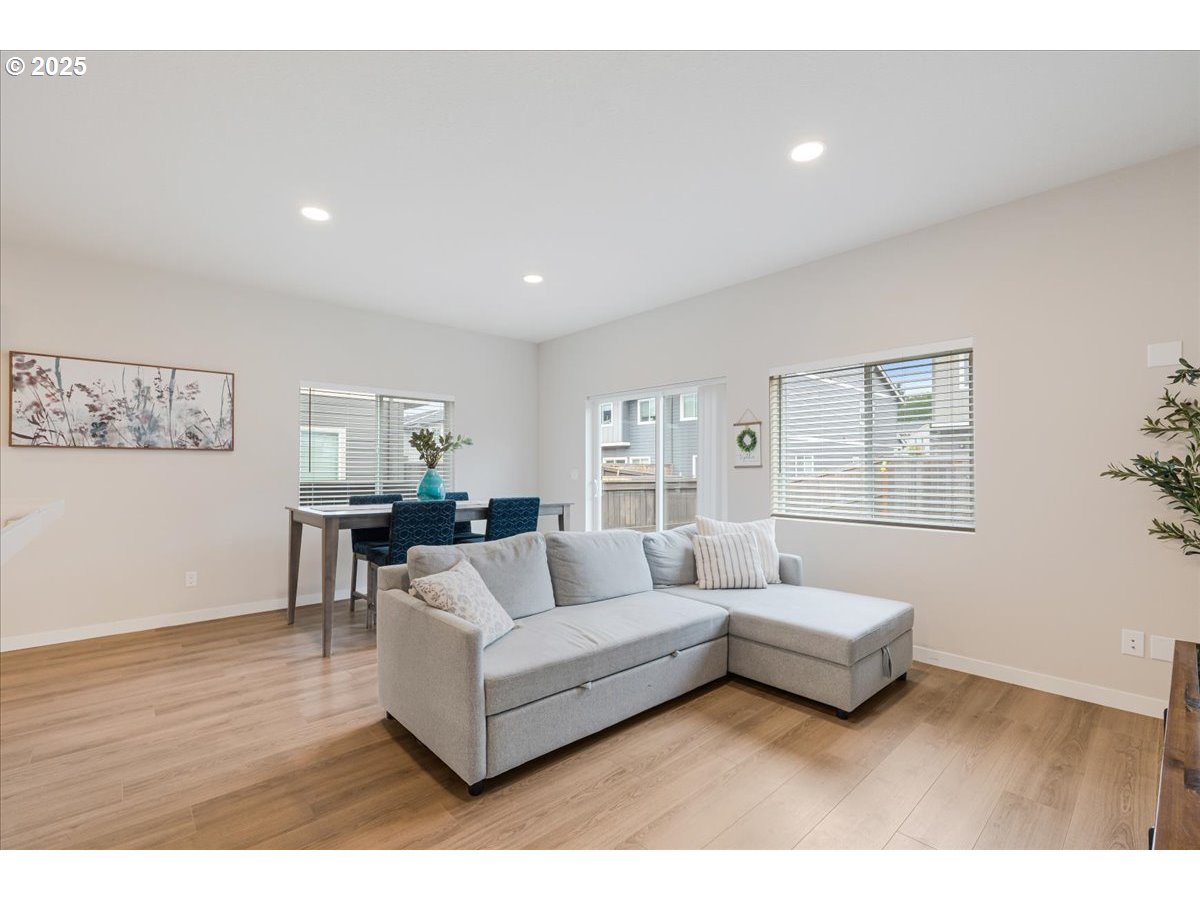 2856 South Nectarine Street Cornelius, OR 97113 - Photo 15 of 39