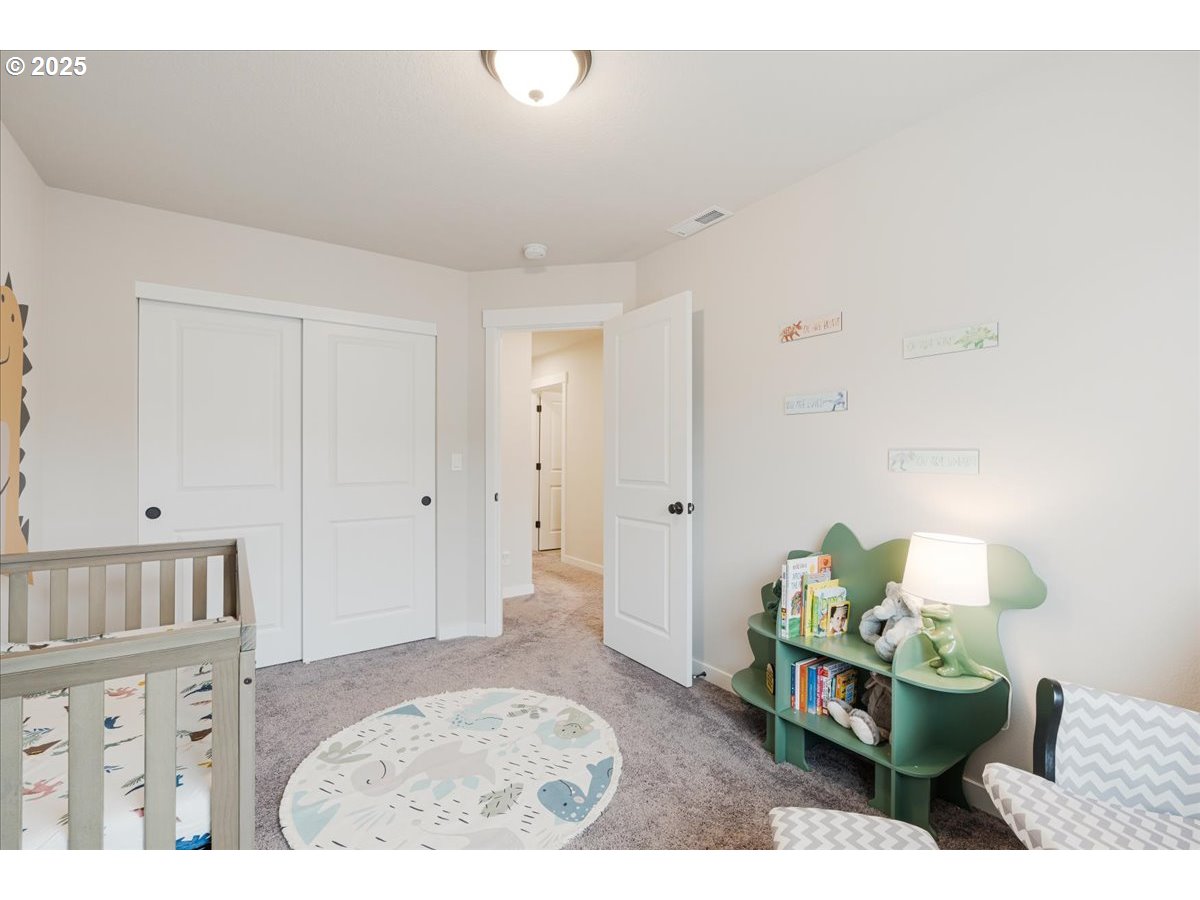 2856 South Nectarine Street Cornelius, OR 97113 - Photo 22 of 39 Bedroom