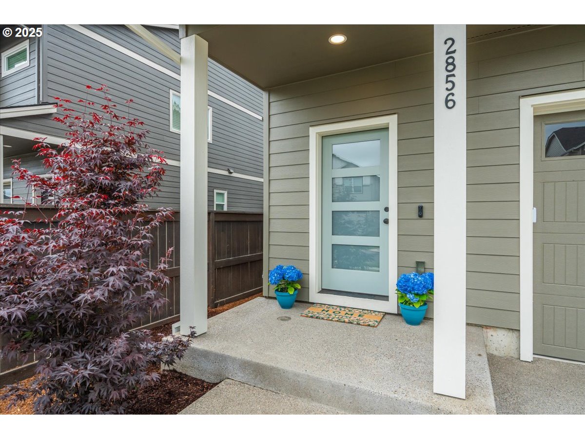 2856 South Nectarine Street Cornelius, OR 97113 - Photo 4 of 39