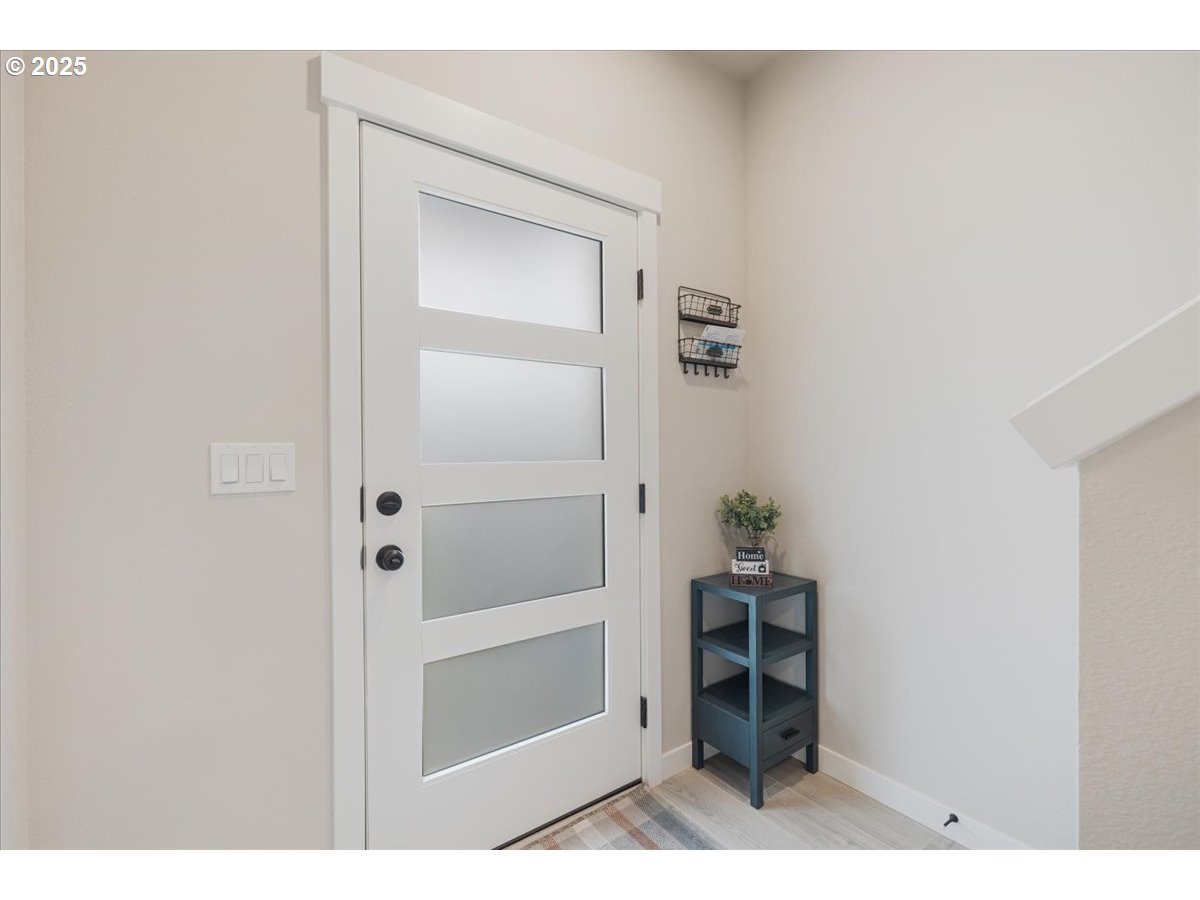 2856 South Nectarine Street Cornelius, OR 97113 - Photo 5 of 39