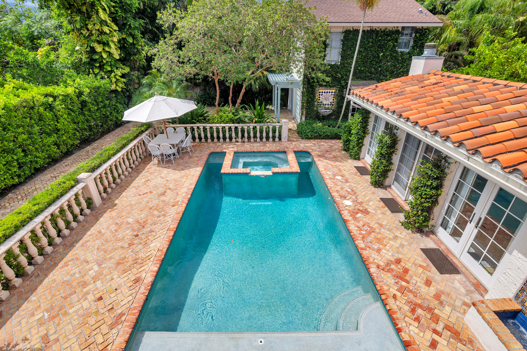 230 Sunset Road West Palm Beach, FL 33401 - Photo 3 of 55 Pool