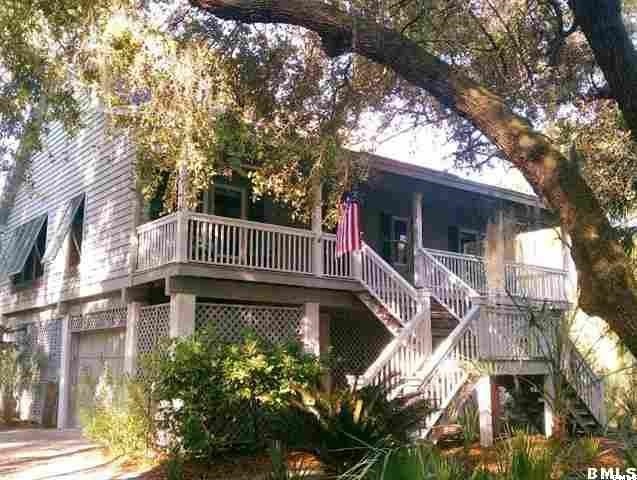 20 Fiddlers Trce Road Fripp Island, SC 29920 - Photo 1 of 19 Primary Photo