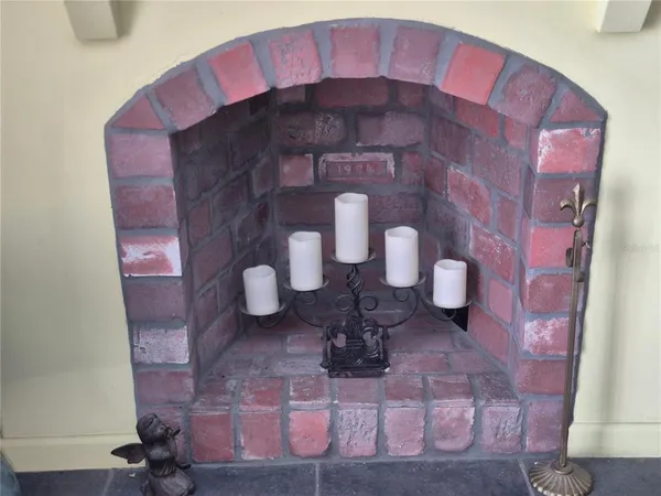 a view of entryway and hall