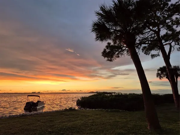 $259,000 | 2700 Bayshore Boulevard, Unit 2C, Dunedin, FL 34698