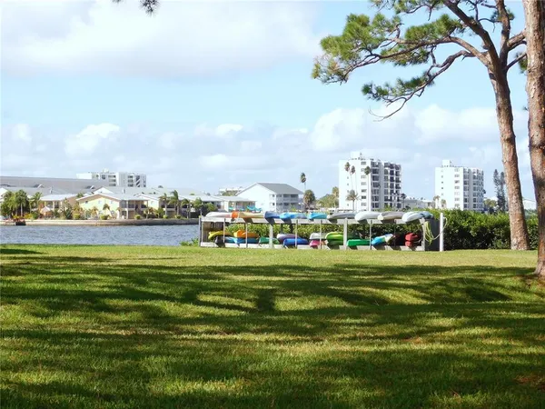 $259,000 | 2700 Bayshore Boulevard, Unit 2C, Dunedin, FL 34698