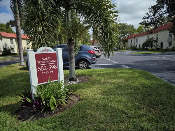 $259,000 | 2700 Bayshore Boulevard, Unit 2C, Dunedin, FL 34698