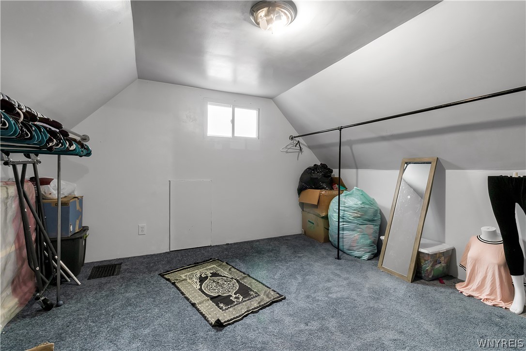 29 Sobieski Street Buffalo, NY 14212 - Photo 25 of 30