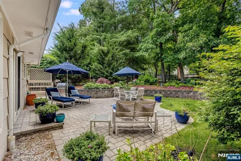 $1,250,000 | 83 Brookside Terrace, Caldwell, NJ 07006