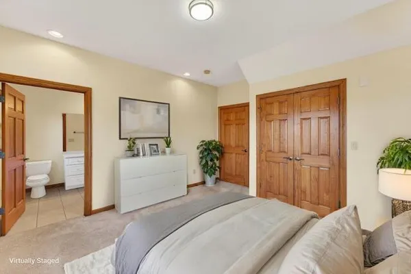 $1,050,000 | W287-n6371 Broadwing Court, Merton, WI 53029