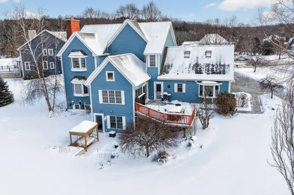 $1,050,000 | W287-n6371 Broadwing Court, Merton, WI 53029