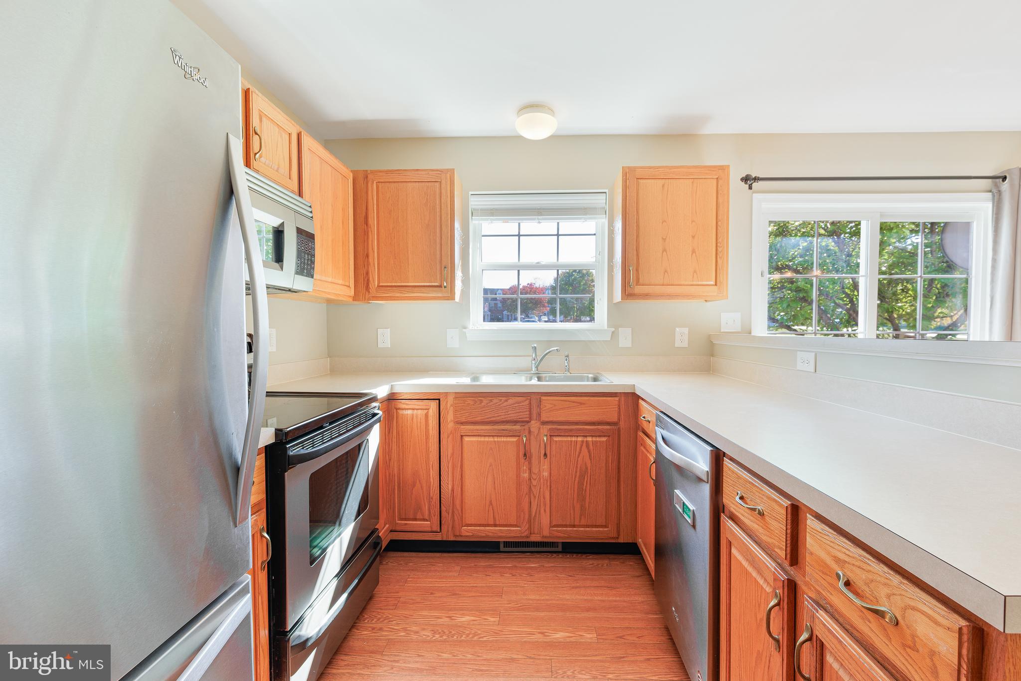 304 Iris Glen Lititz, PA 17543 - Photo 7 of 26 Gallery Image 7