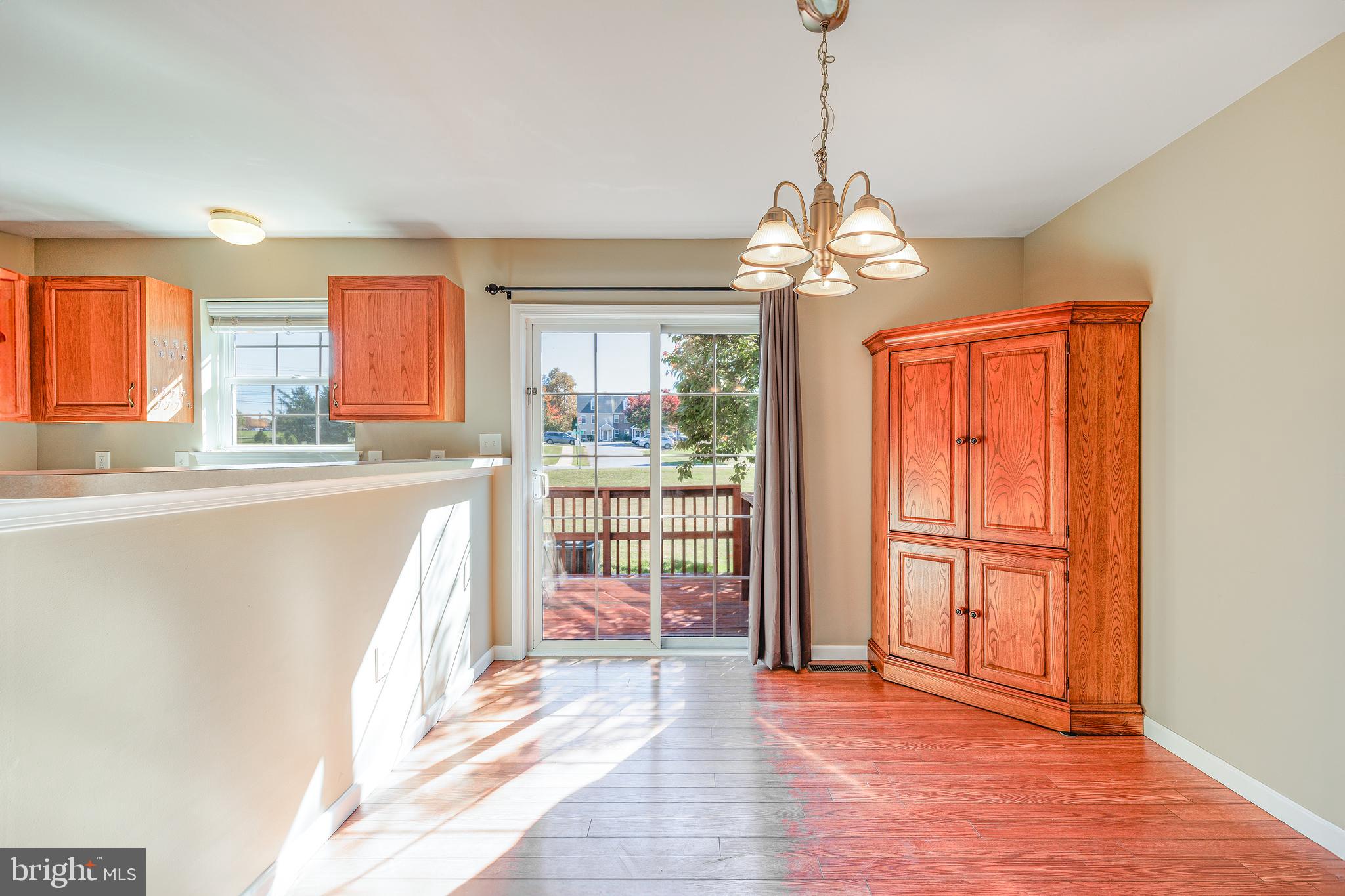 304 Iris Glen Lititz, PA 17543 - Photo 8 of 26 Gallery Image 8