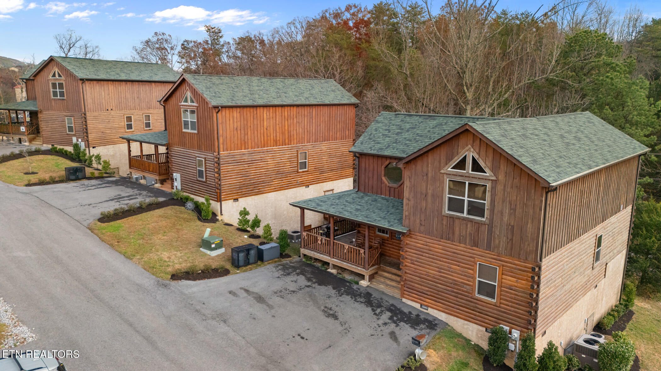 304 City View Way Pigeon Forge, TN 37863 - Photo 27 of 33 dji_20251119145143_0163_d