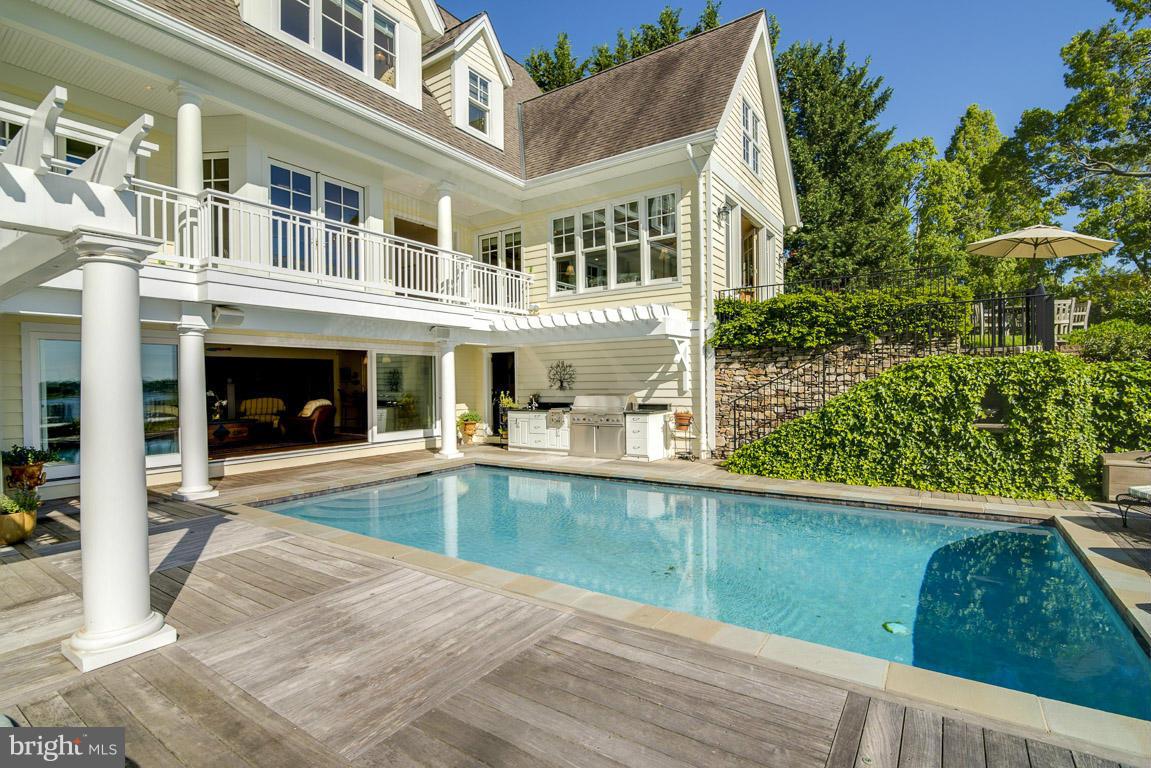 2021 Homewood Road Annapolis, MD 21409 - Photo 2 of 30 Exterior (Rear)