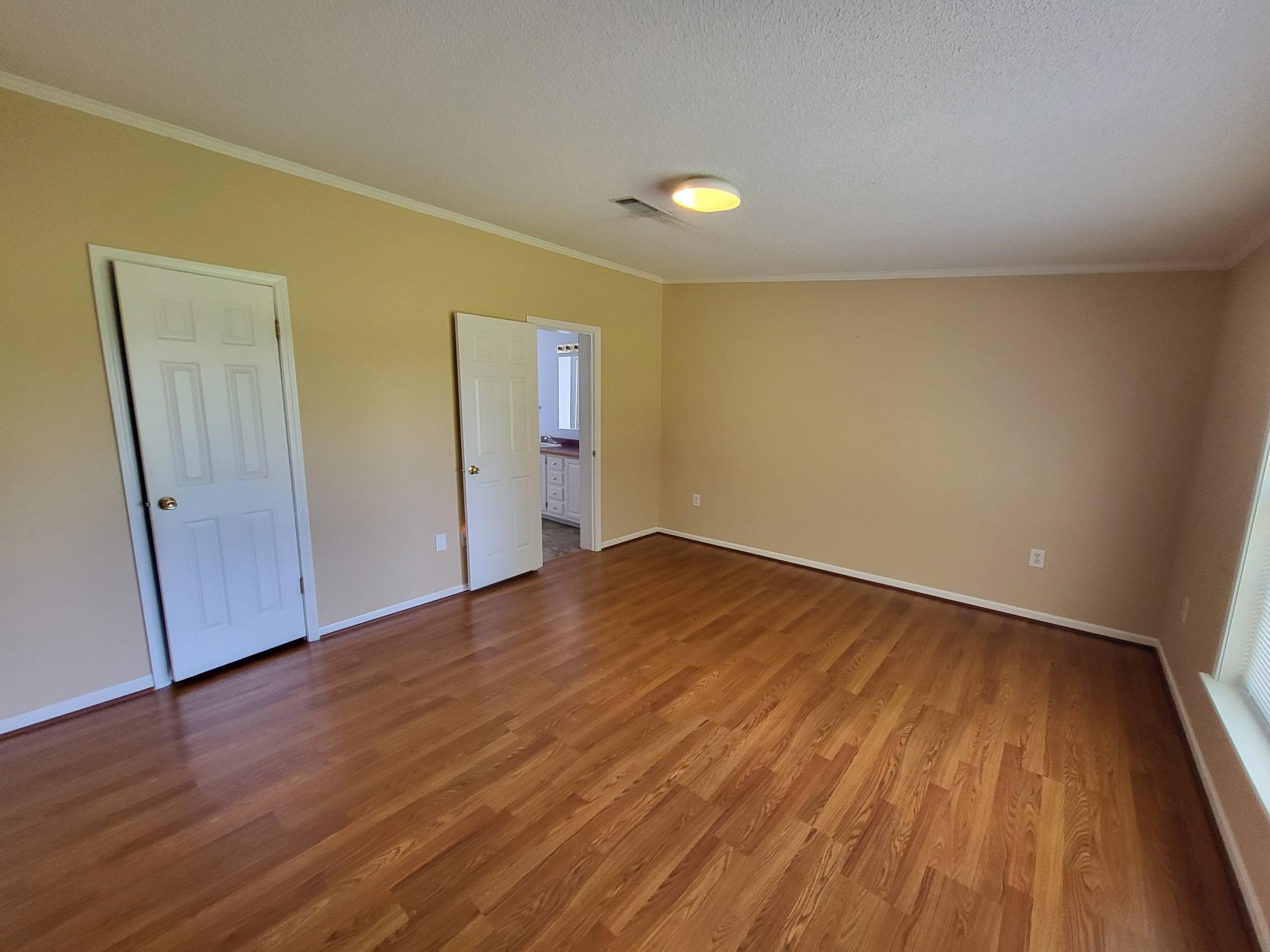 591 Merriman Way Road Moneta, VA 24121 - Photo 15 of 37 20240521_121102